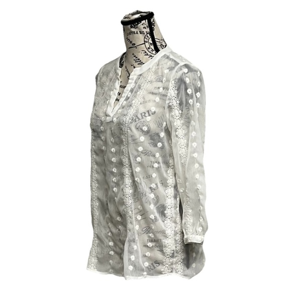 Olive+Oak Romantic Sheer White Blouse Embroidery Long Sleeve Flow Boho Chic XS - Picture 3 of 11